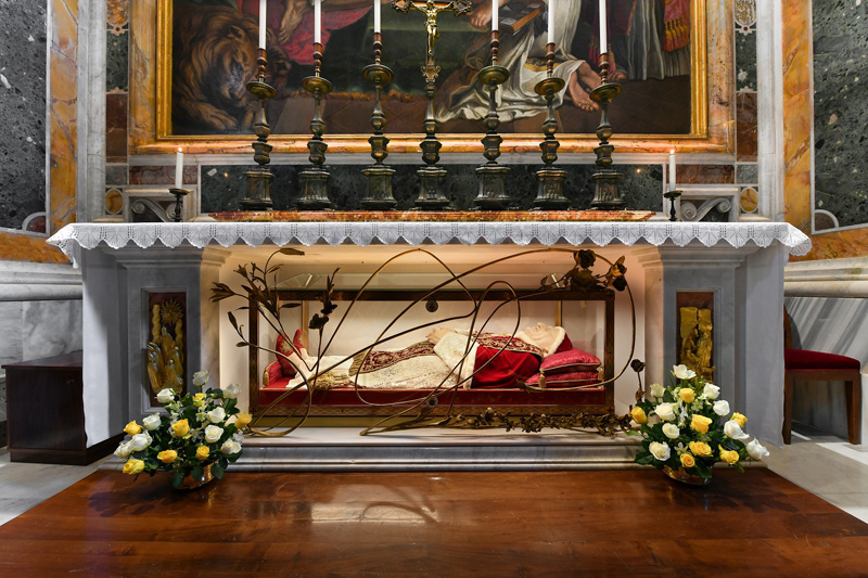 De graftombe van de heilige paus Johannes XXIII